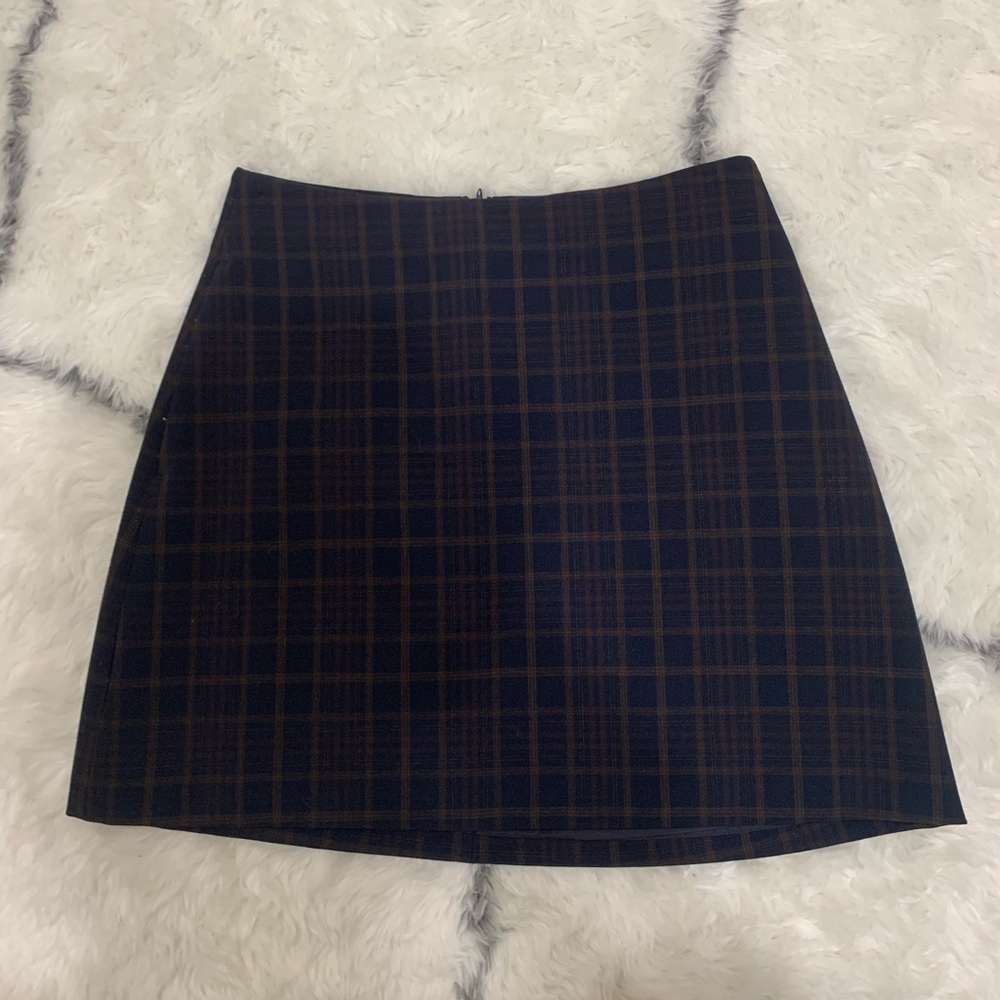 aritzia plaid skirt